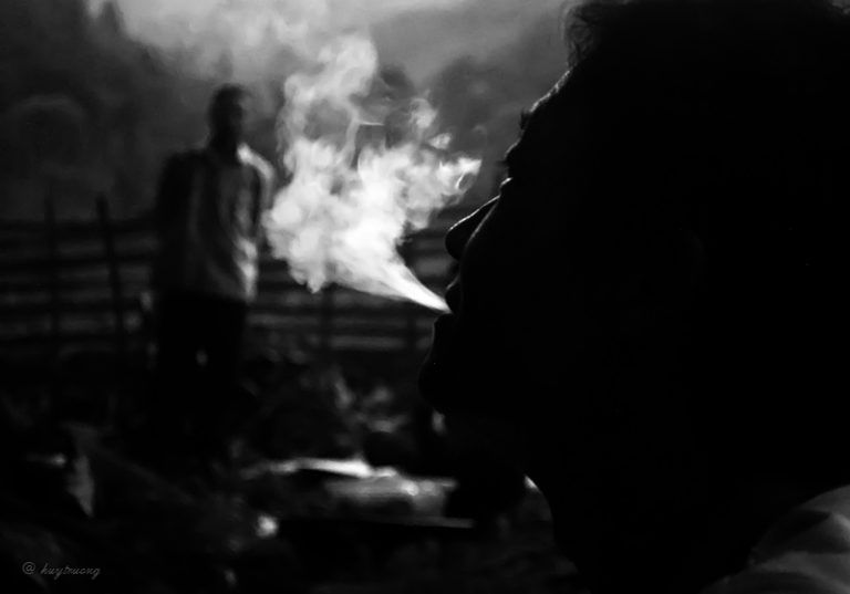 Khám phá hơn 102 hình ảnh hút thuốc buồn đầy tâm trạng cực chất mới nhất thtantai2eduvn