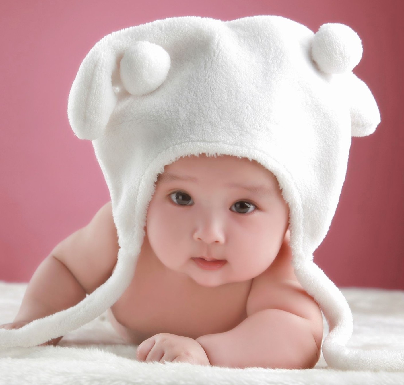 Những bức ảnh em bé sơ sinh đẹp luôn có sức cuốn hút đặc biệt và mang đến cảm giác yên bình cho người xem.