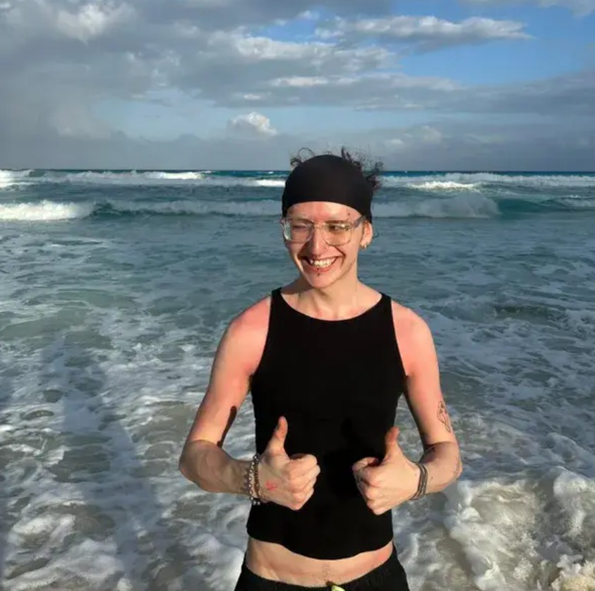 Alejandro González in Cancún Video and Fotos